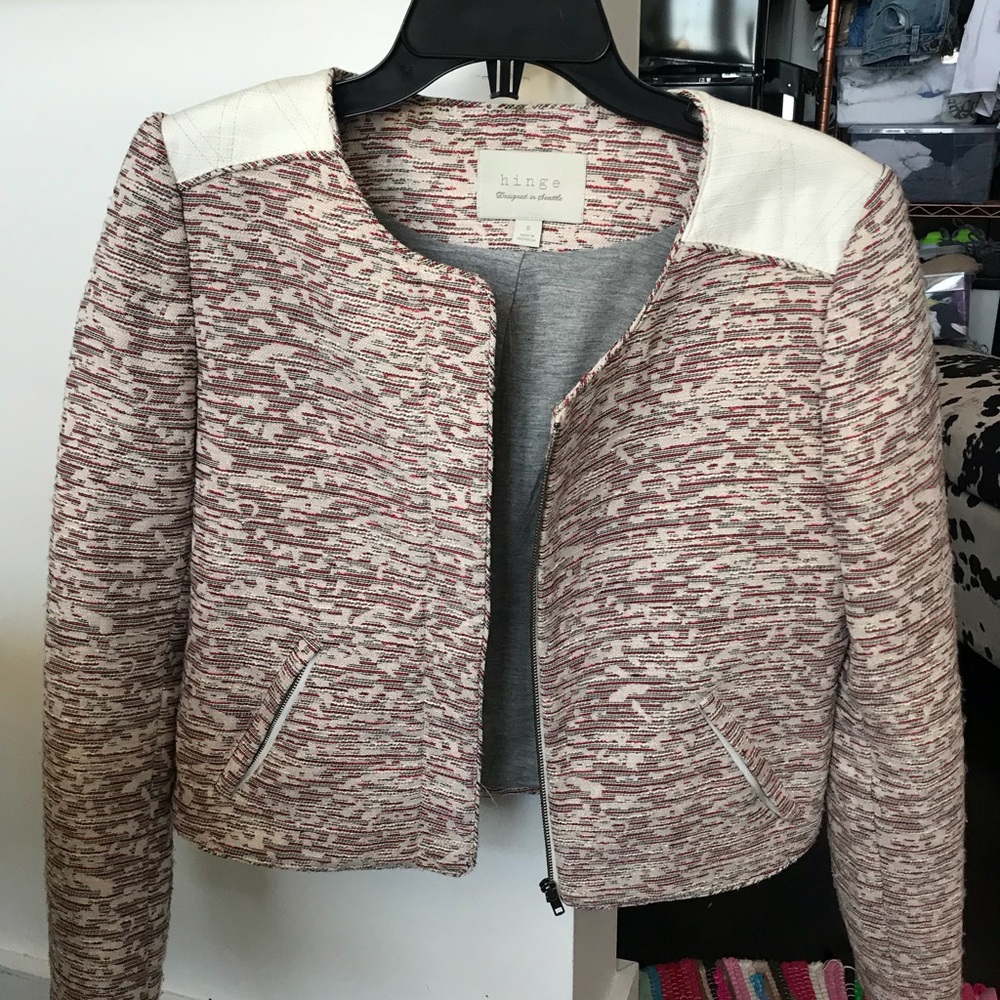 Perfect spring jacket! Great for layering 🌸💐